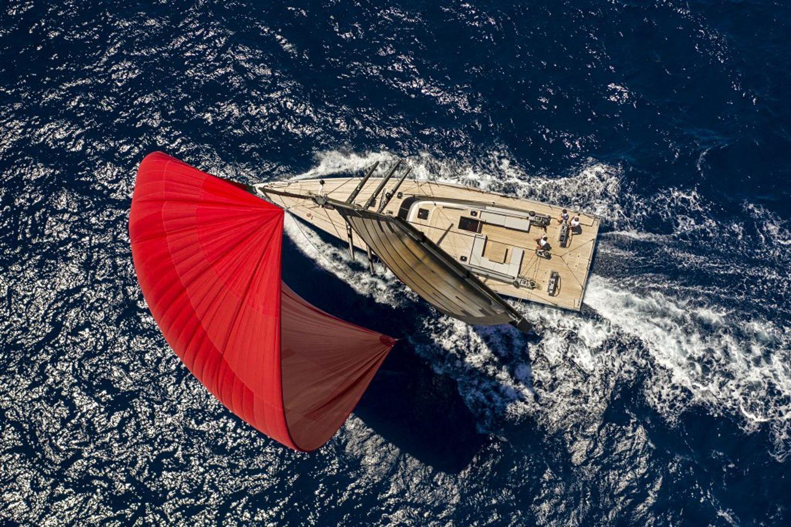Solaris Yachts 64'