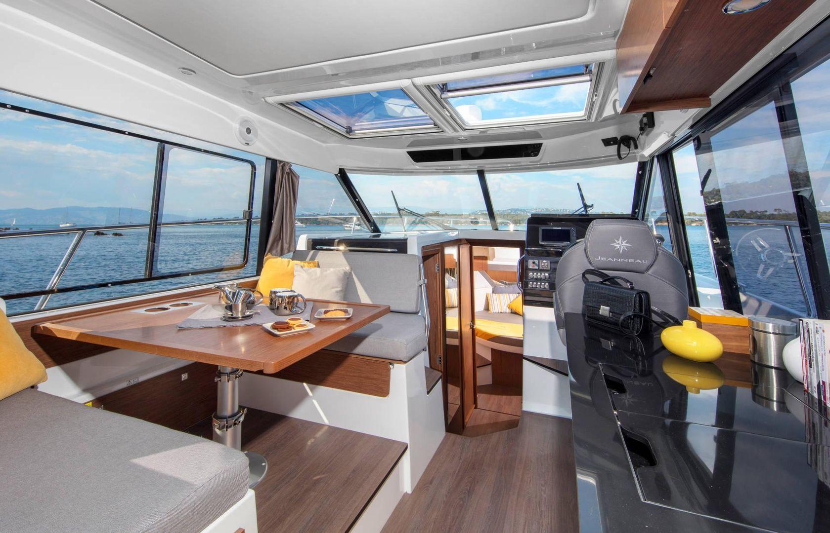 Jeanneau Yachts NC 1095 34'