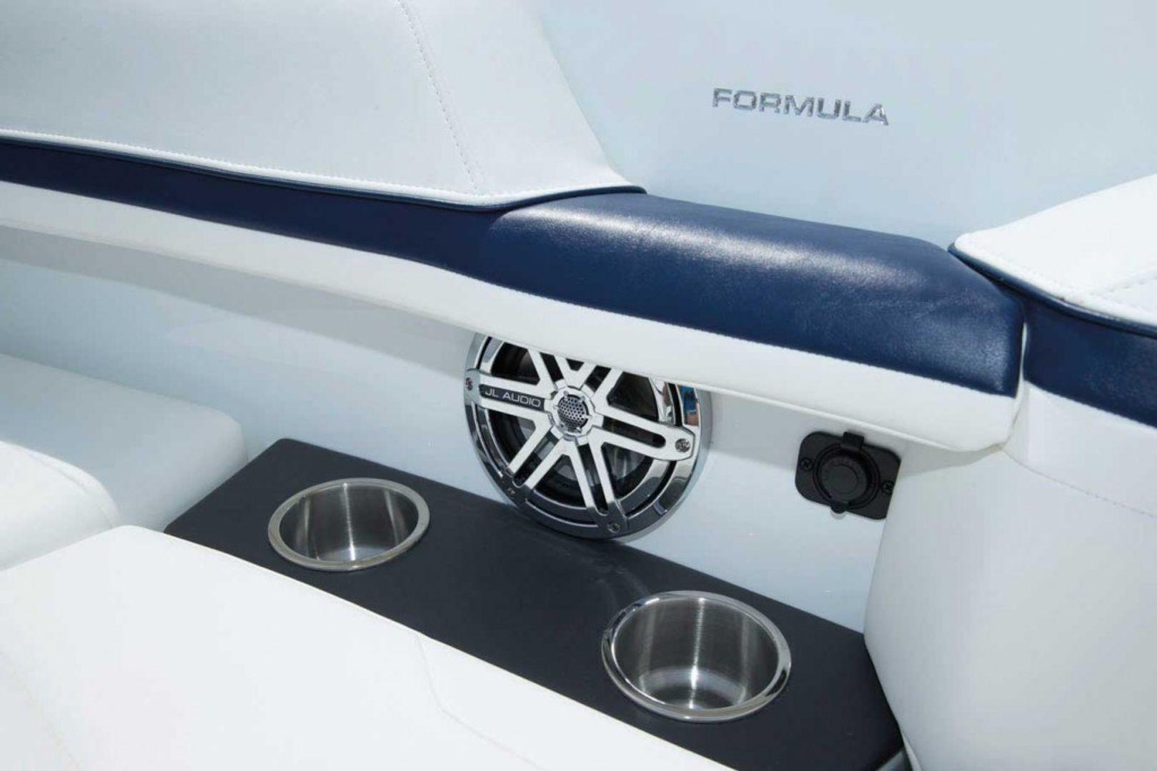 Formula Boats 240 Bowrider