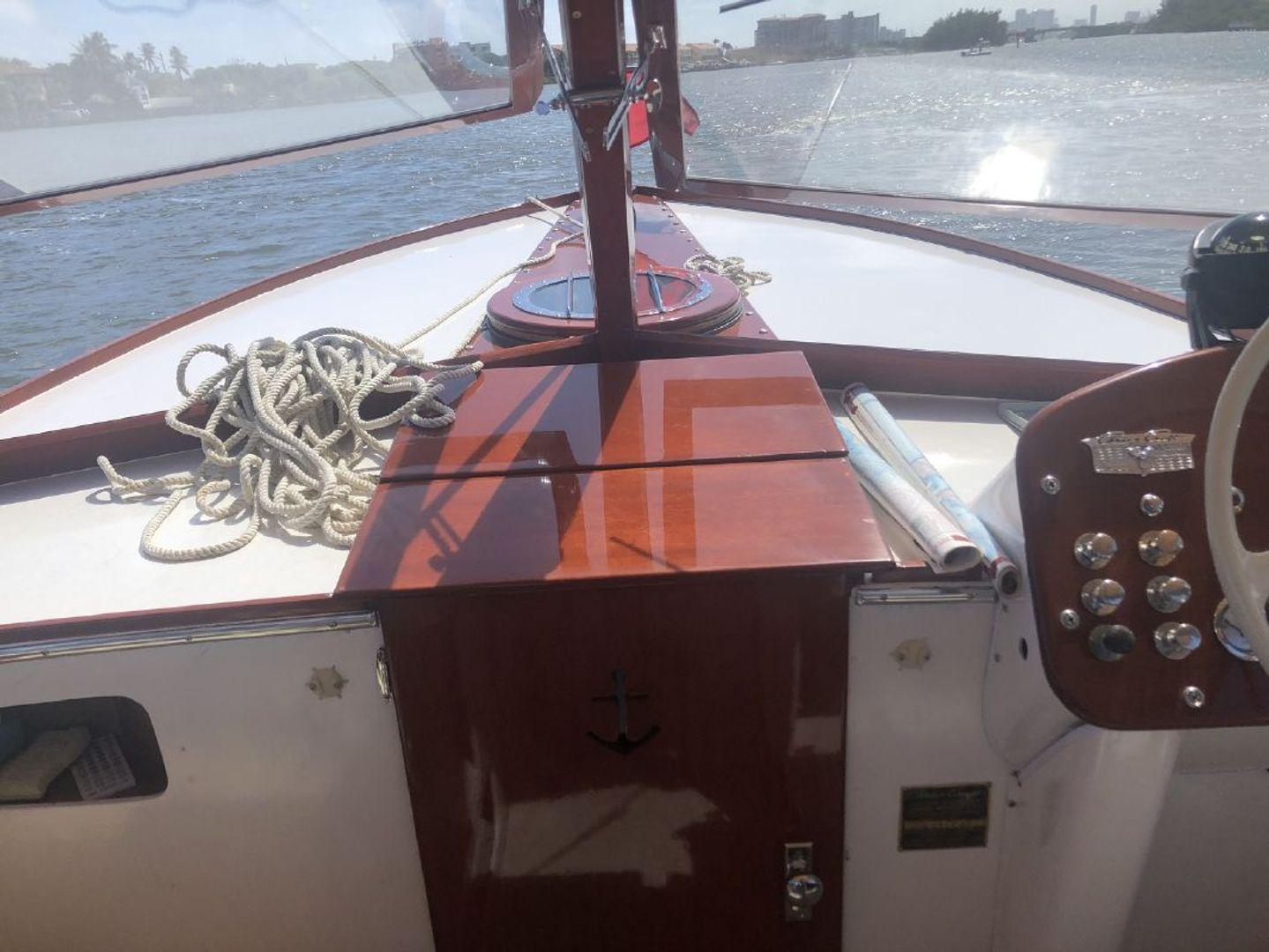 Chris-Craft Sea Skiff Mumken 27'