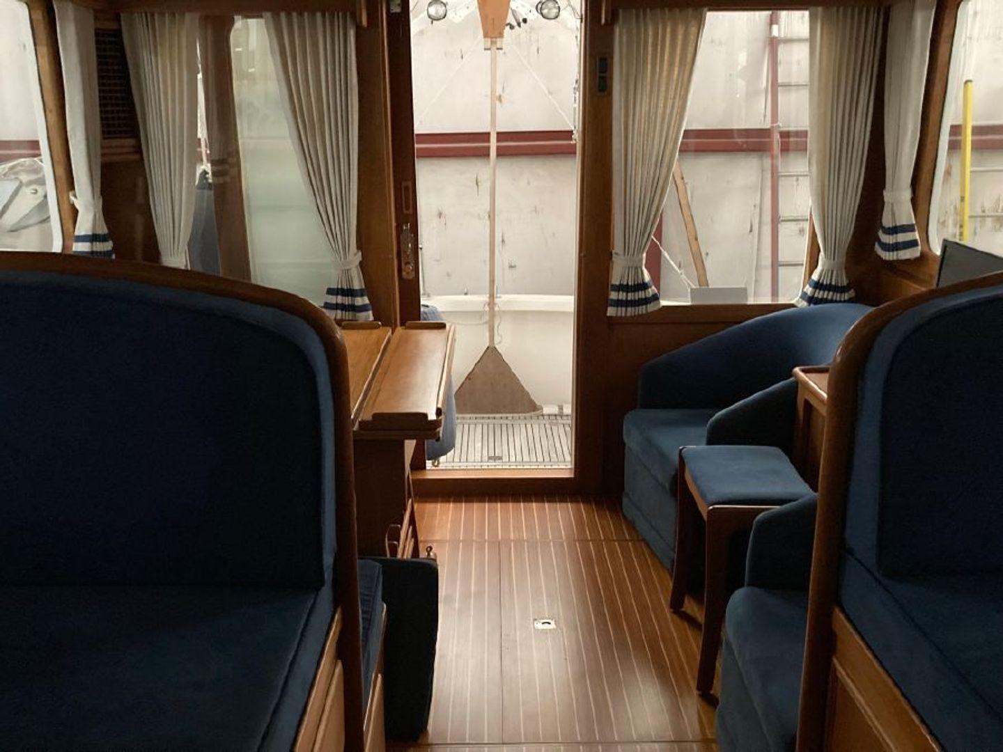 Spirit, Grand Banks Eastbay 43'