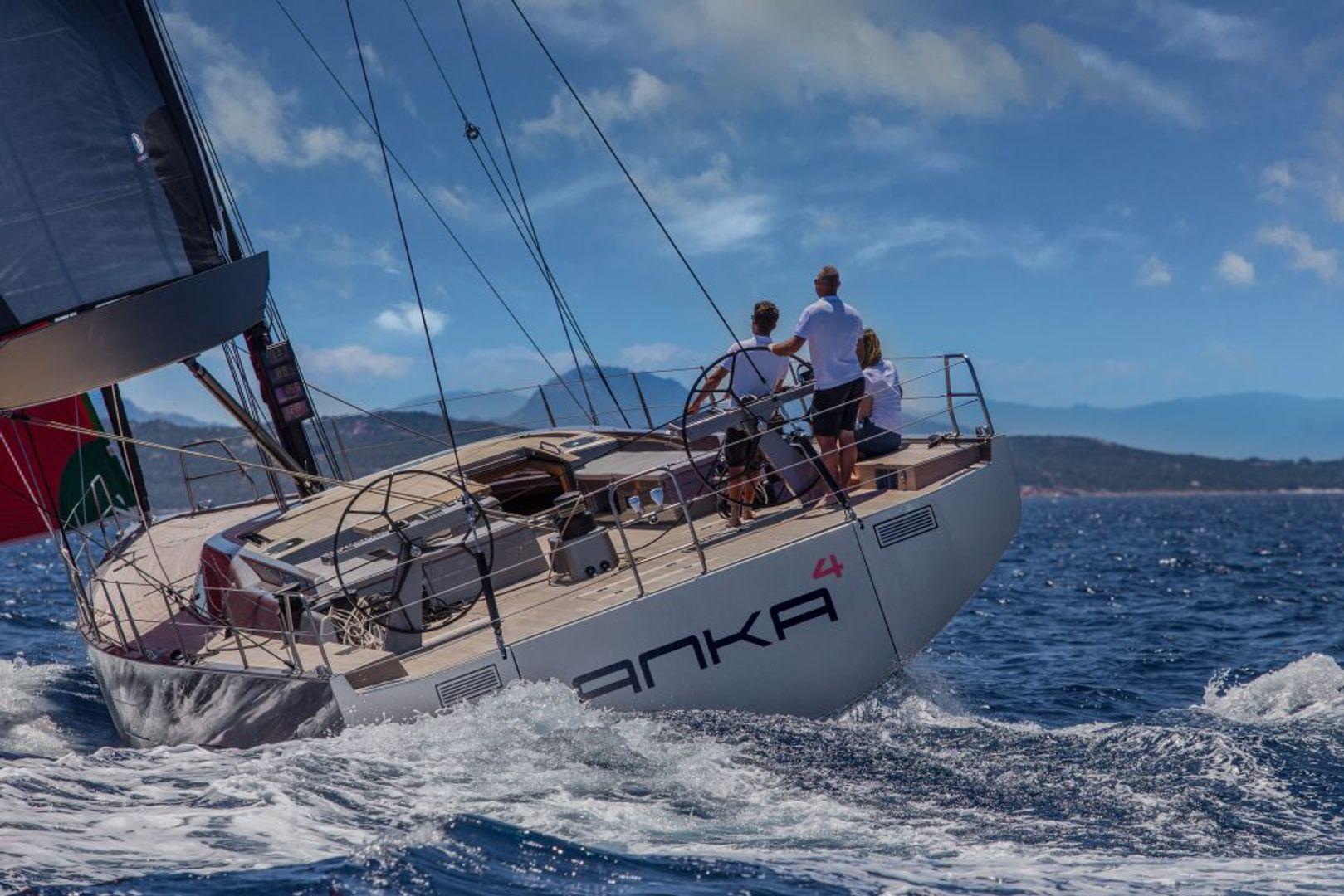 Solaris Yachts 64'