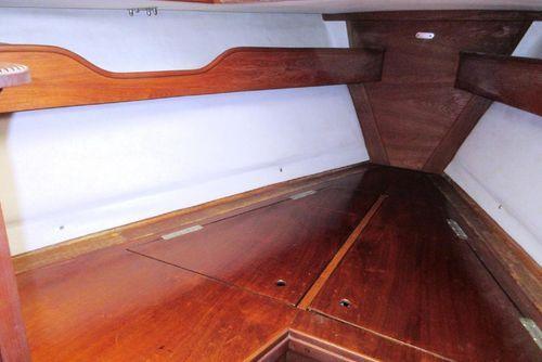 Kinship, Sabre Sailboats MK I CB 38'