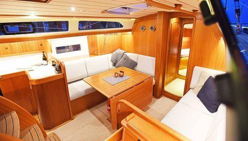 Hallberg-Rassy 44'